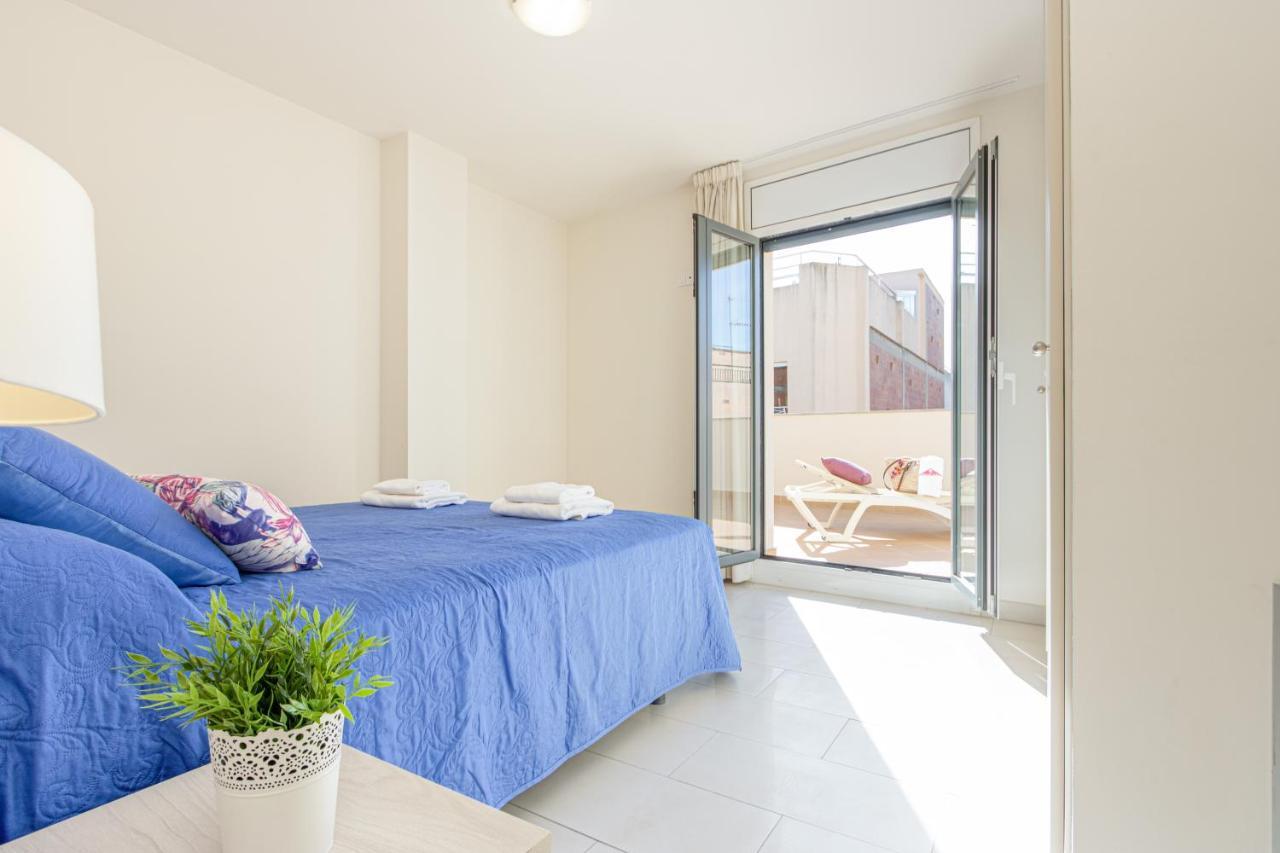 Apart-Rent Apartment Francesc Macia Penthouse 2000 Roses Ngoại thất bức ảnh