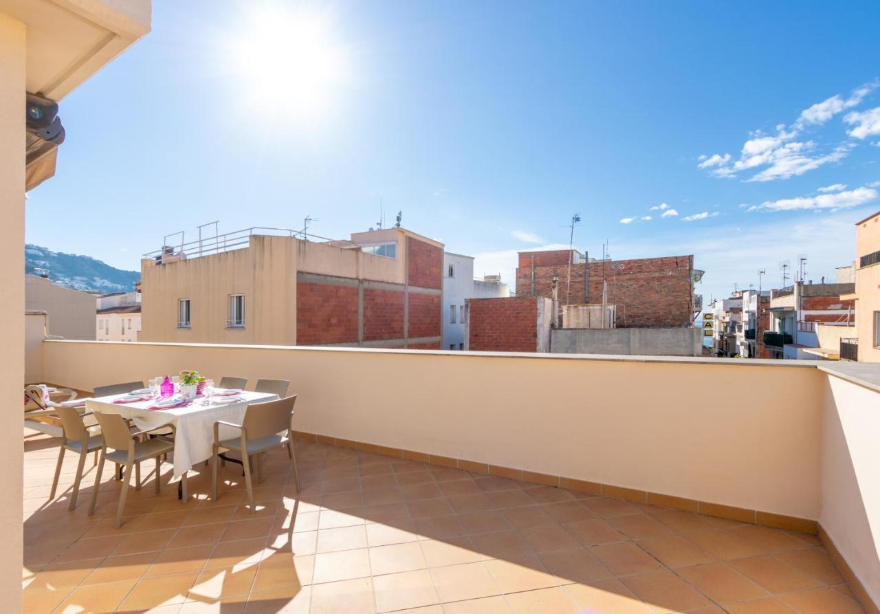 Apart-Rent Apartment Francesc Macia Penthouse 2000 Roses Ngoại thất bức ảnh