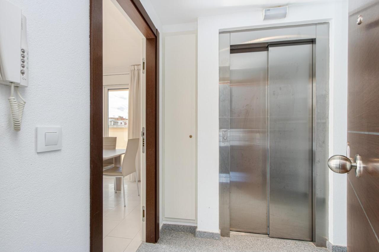 Apart-Rent Apartment Francesc Macia Penthouse 2000 Roses Ngoại thất bức ảnh