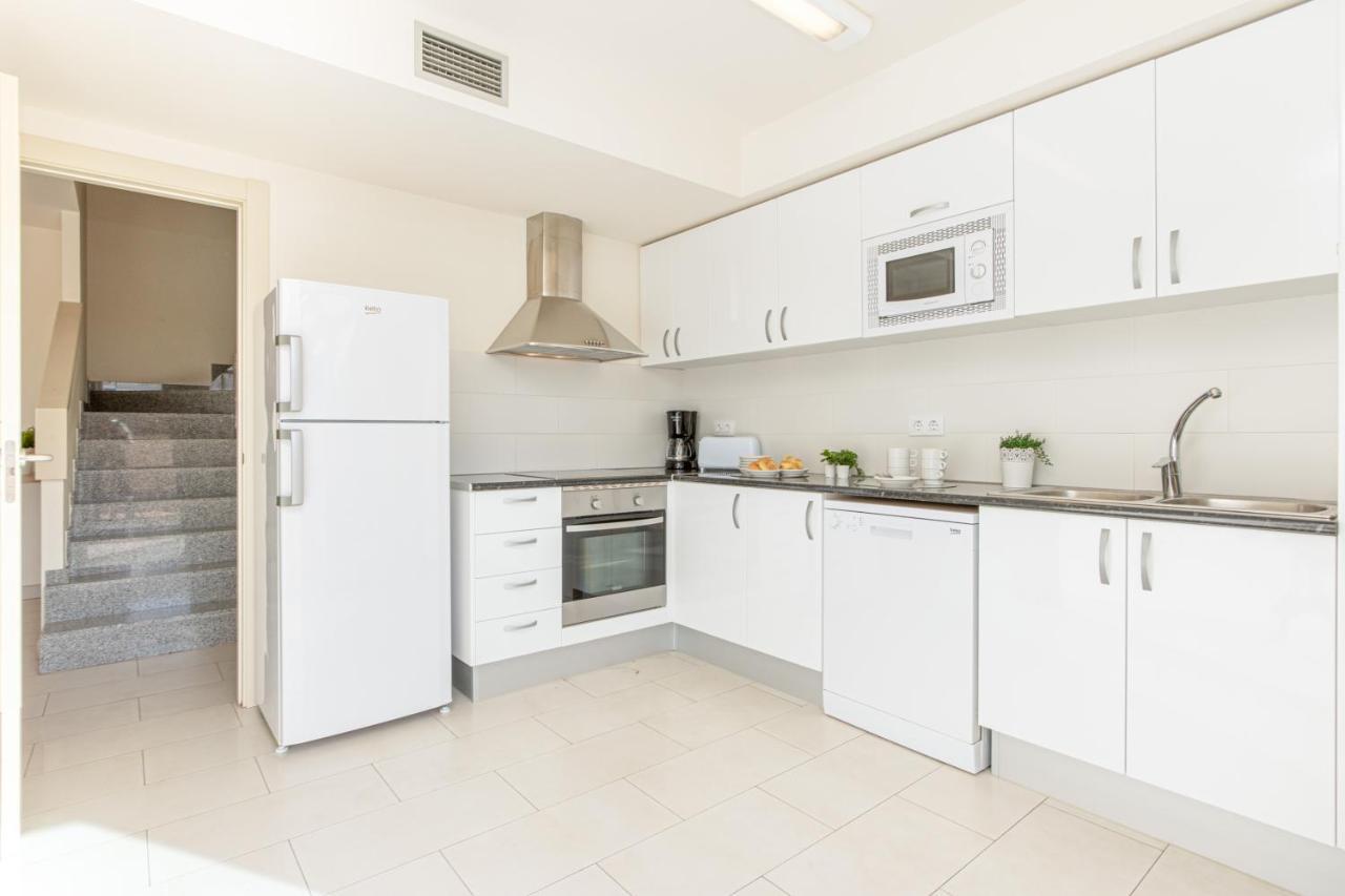 Apart-Rent Apartment Francesc Macia Penthouse 2000 Roses Ngoại thất bức ảnh